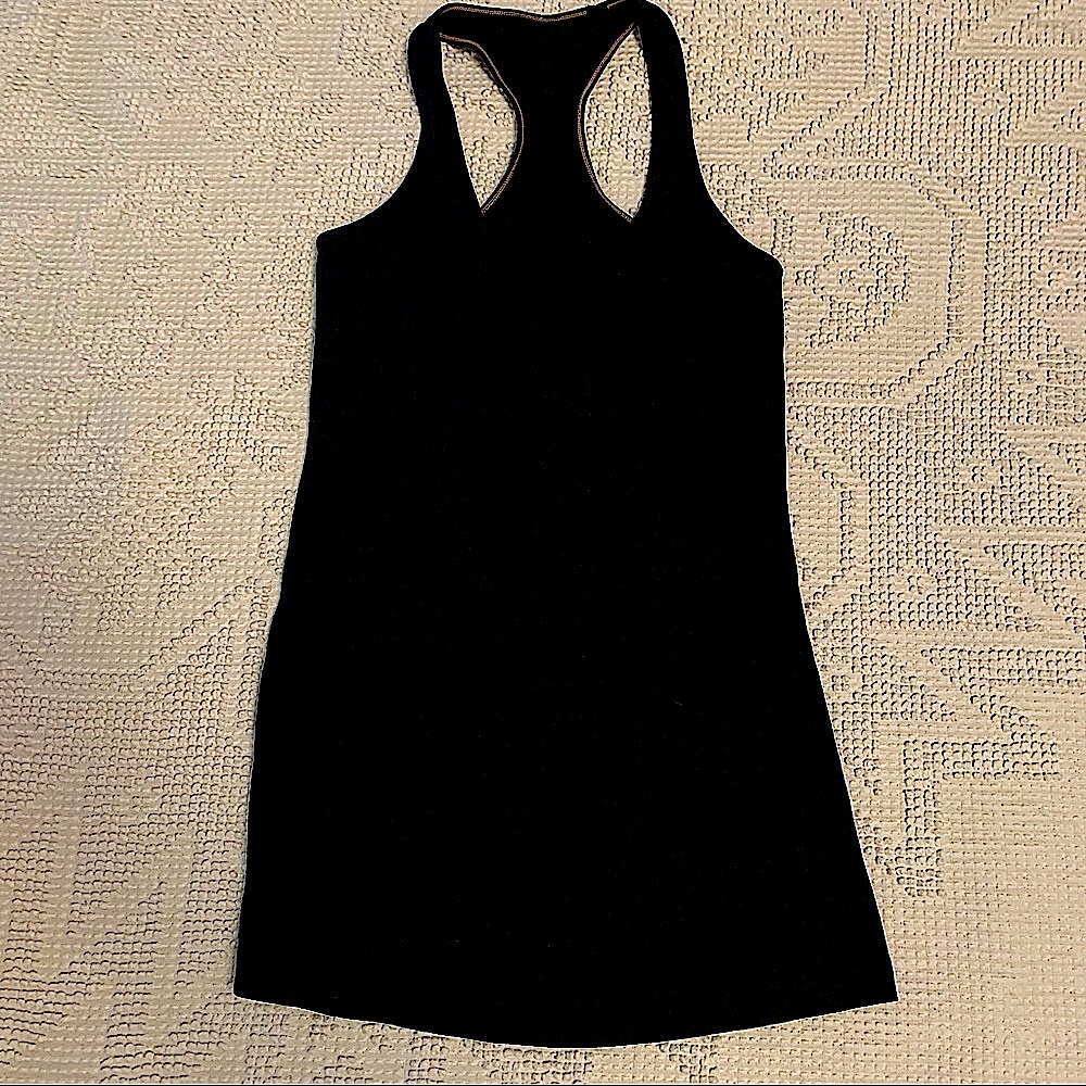 Lululemon tank top